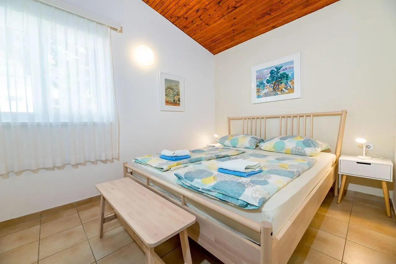 Apartmán 200 Meter Bis Zur Kristallklaren Adria Baška