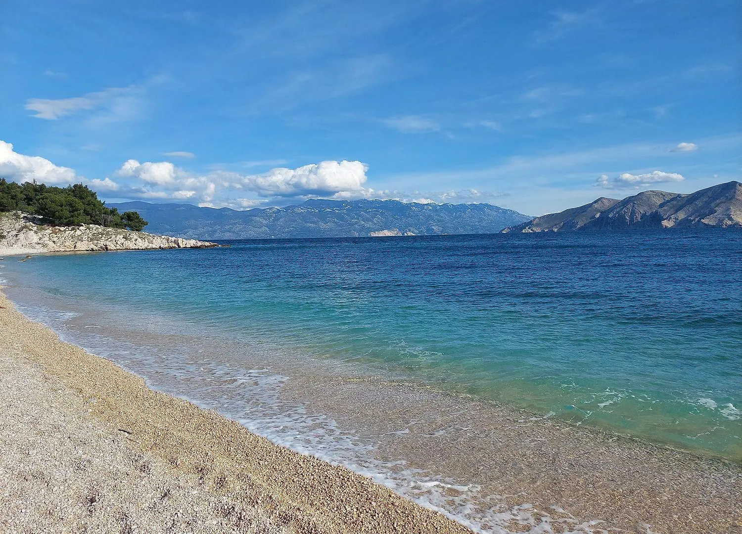 200 Meter Bis Zur Kristallklaren Adria Baška